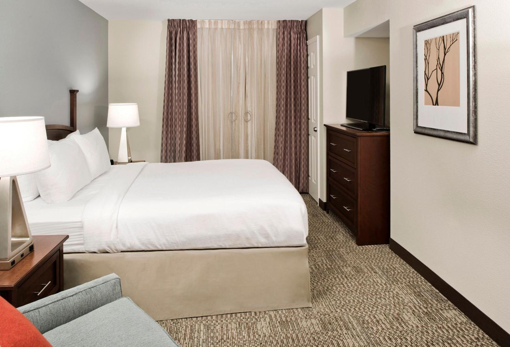 Staybridge Suites - Charlotte Ballantyne By Ihg מראה חיצוני תמונה