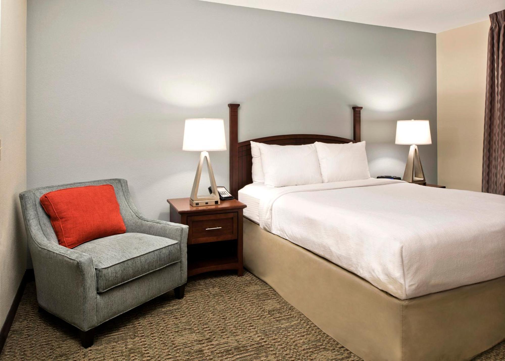 Staybridge Suites - Charlotte Ballantyne By Ihg מראה חיצוני תמונה