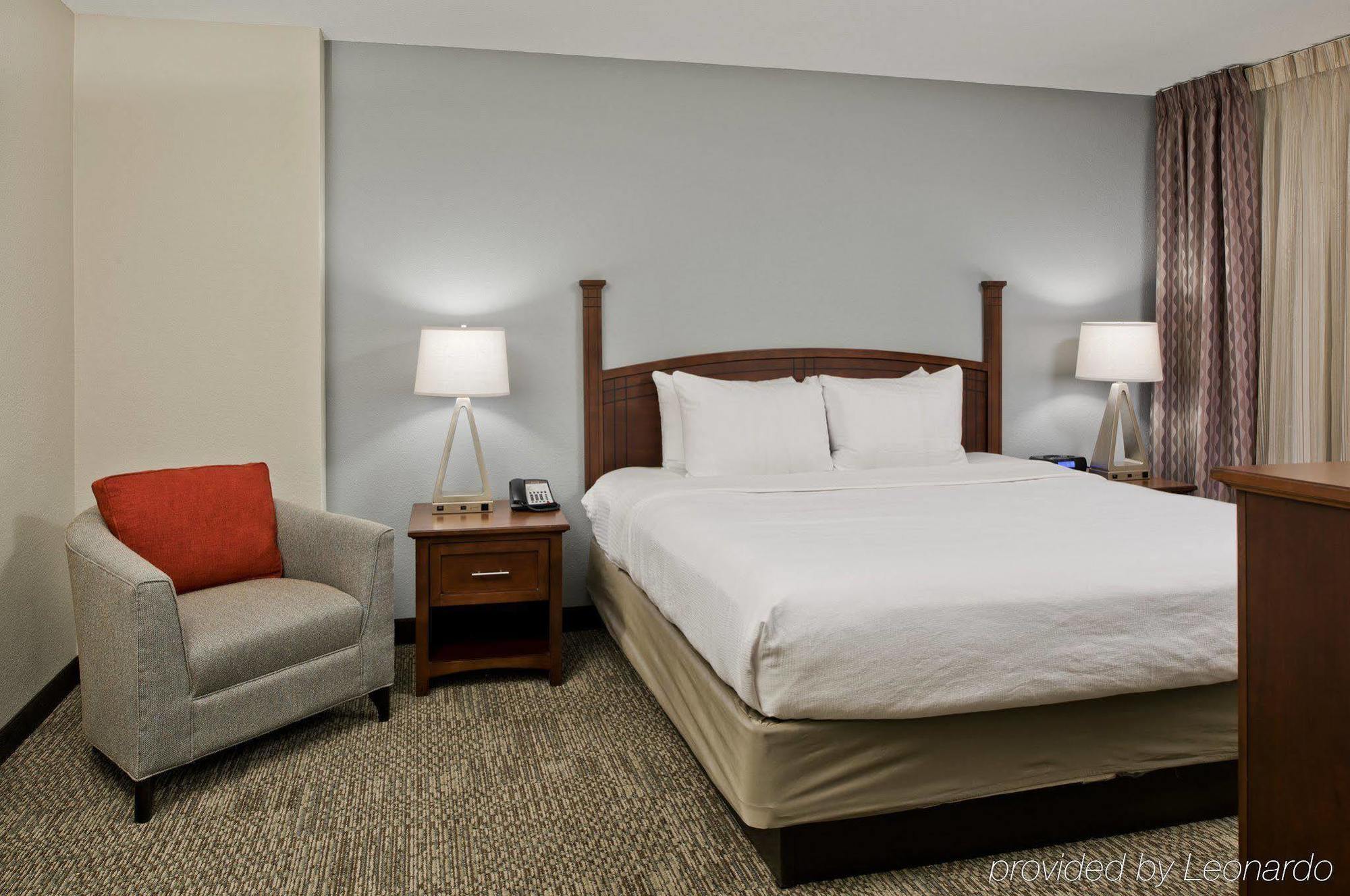 Staybridge Suites - Charlotte Ballantyne By Ihg מראה חיצוני תמונה