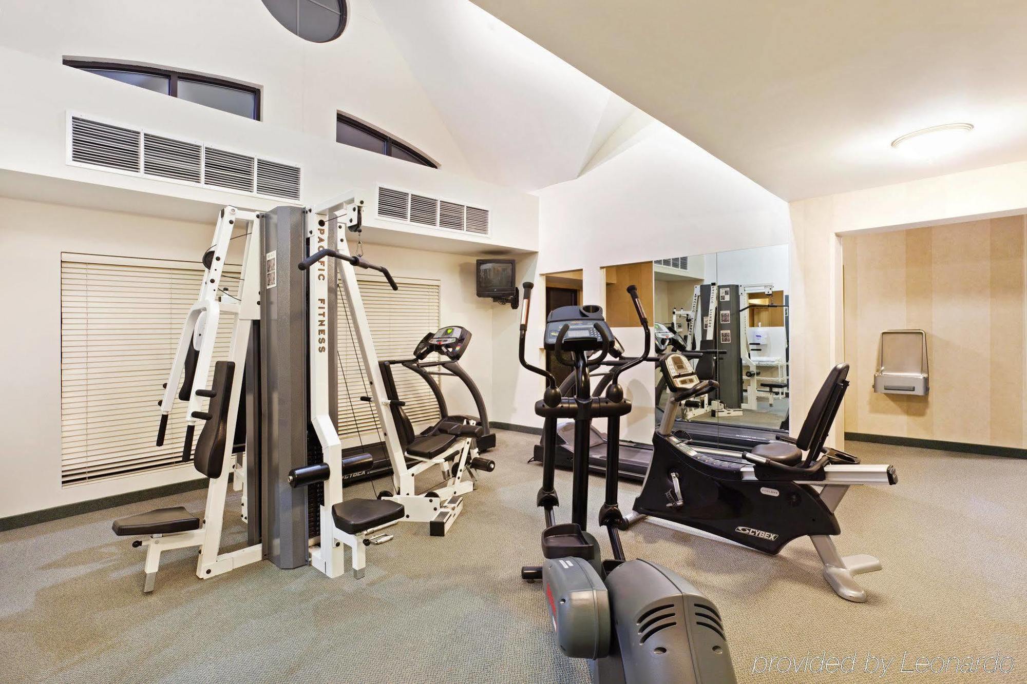 Staybridge Suites - Charlotte Ballantyne By Ihg מתקנים תמונה