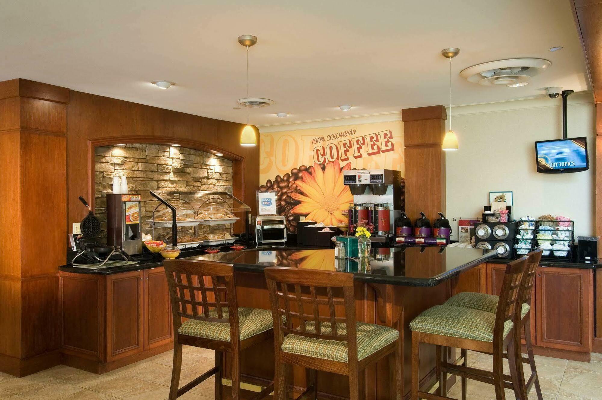 Staybridge Suites - Charlotte Ballantyne By Ihg מראה חיצוני תמונה
