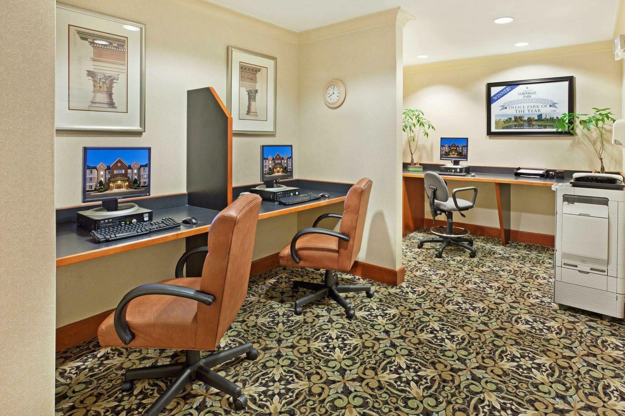 Staybridge Suites - Charlotte Ballantyne By Ihg מראה חיצוני תמונה